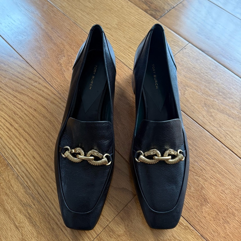 Tory Burch Black Flats with Gold Chain Detail